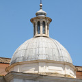 写真: イタリア ローマのポポロ広場の教会