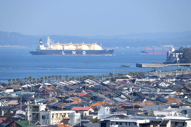 写真: LNG輸送船