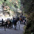 仙娥滝多くの観光客
