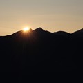 写真: 八ヶ岳よりの日の出