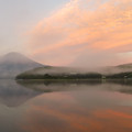 Photos: 朝焼けの山中湖にて。