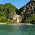 写真: カムイワッカの滝