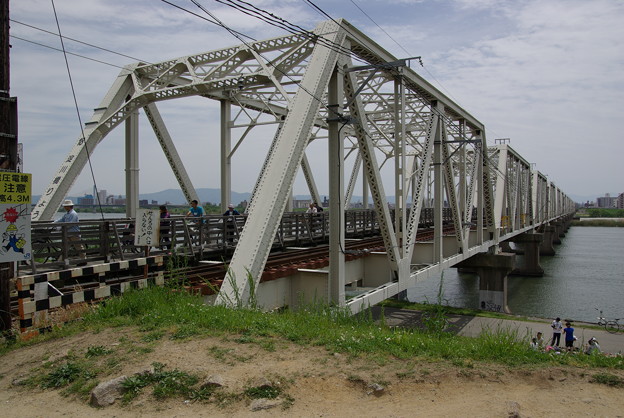 淀川橋りょう（赤川鉄橋）の北端で守口市方面を望む