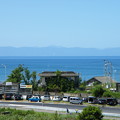 写真: 帰路の新潟　日本海間瀬サーキットから見える海