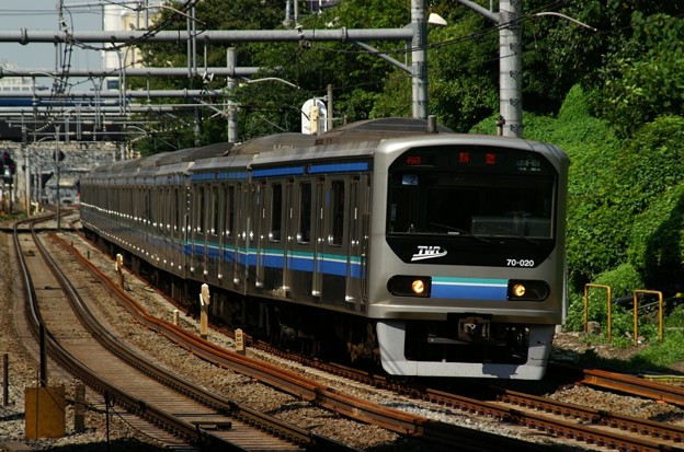 写真: 東臨車にも関わらずりんかい線まで行かない新宿ゆき