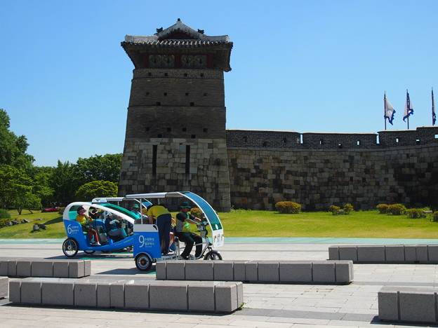 西北空心墩 -水原華城-／Seobuk Gongsimdon“Observation Tower” -Hwaseong Fortress-