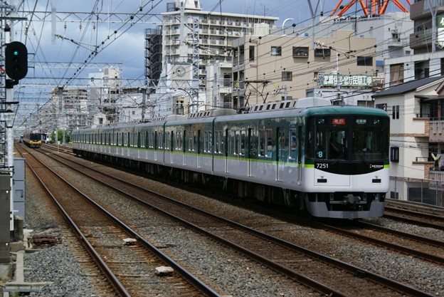 写真: 京阪7200系 7201F