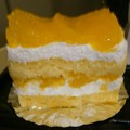 写真: オレンジのショートケーキ
