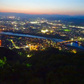 写真: 岐阜公園：展望レストランの展望台から見た夜景 - 23（長良川）