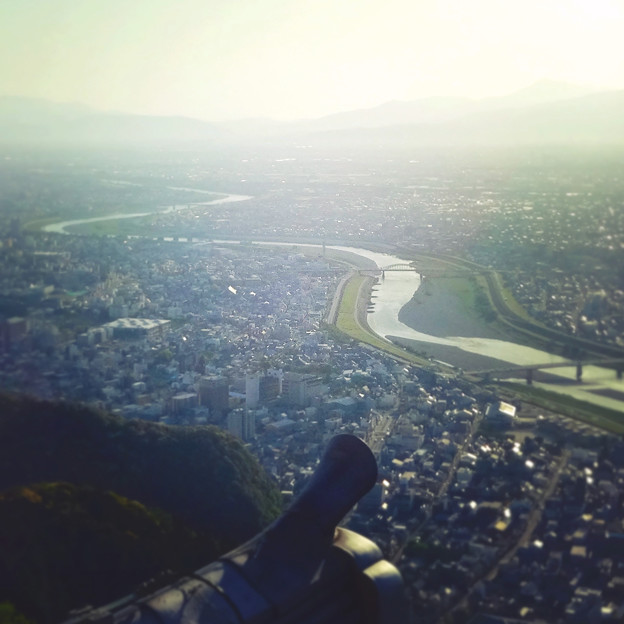 写真: 岐阜城天守閣から見た景色のミニチュアライズ - 5（長良川方面、フィルター有り）
