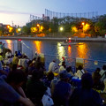 写真: 熱田まつり 2015（花火大会、白鳥公園） No  - 19：堀川を監視する（？）船