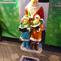 写真: 名古屋クリスマスマーケット 2015 No - 14：記念写真用のサンタ像
