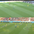 写真: Vivaldi：タブタイリングで2つのワールドカップ動画を同時視聴！ - 6（上下表示、UI非表示）