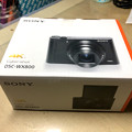写真: Sonyのデジカメ「Cyber-shot DSC-WX800」 - 1：箱