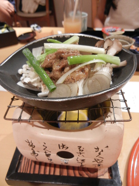 写真: 煮物　特選国産牛と茸の柳川風鍋