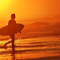写真: 夕日を浴びるサーファー@湘南・鵠沼海岸 #湘南 #藤沢 #海 #波 #wave #surfing #mysky