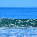 写真: 今朝の湘南・鵠沼海岸の波はももから腰サイズ #湘南 #藤沢 #海 #波 #wave #surfing #mysky #beach