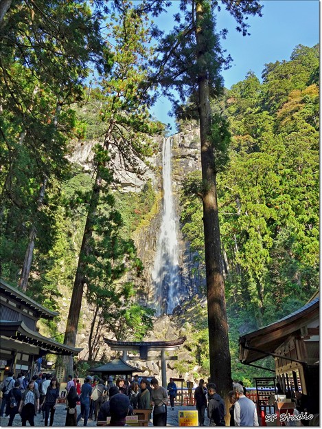 写真: HDR ”熊野那智大社別宮飛瀧神社から望む那智の滝”