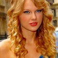 写真: Beautiful Blue Eyes of Taylor Swift (11039)