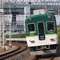 写真: 京阪2400系準急　京阪本線淀〜八幡市