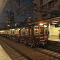 写真: 阪急3300系準急　阪急京都線十三駅02