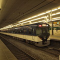写真: 京阪3000系特急　京阪本線京橋駅01