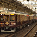 写真: 阪急6300系快速急行　阪急京都線茨木市駅