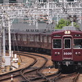 写真: 阪急3300系普通　阪急京都線梅田駅
