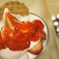 Photos: 19:16 Strawberry soft sweets OM-D nights 玉ボケスプーンでまいう〜E-M10MarkII, 25mmF1.8(50mm)絞り優先