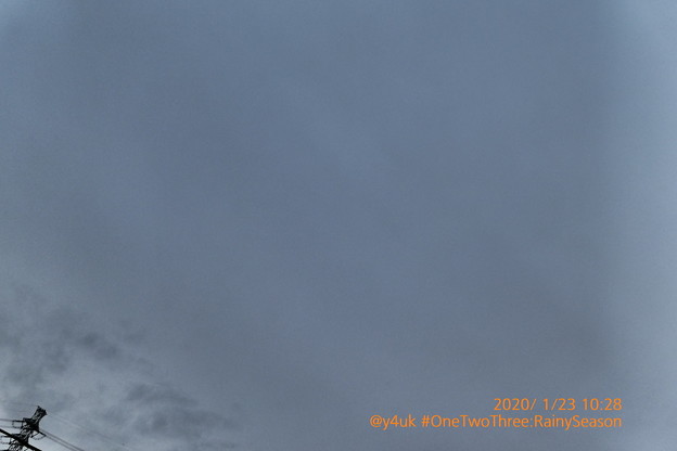 Photos: 10:28_1.23#OneTwoThree day:Rainy Season start〜#ワンツースリーの日！これぞ冬空、今にも降りそう鉄塔。冬に梅雨入り異常気象(インプレッシブアート:TZ85)