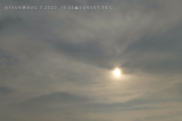 Photos: 8.7_15:53 Dangerous hotday Sunset cloud sky〜曇っても熱い太陽が覗き込む“白夜”の様…酷暑連日夜の8月数年ない異常気象8月31日酷暑終、7月31日梅雨終と同じ