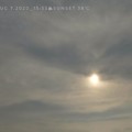 Photos: 8.7_15:53 Dangerous hotday Sunset cloud sky〜曇っても熱い太陽が覗き込む“白夜”の様…酷暑連日夜の8月数年ない異常気象8月31日酷暑終、7月31日梅雨終と同じ