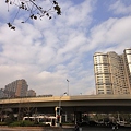 写真: 上海　延安西路から