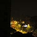 写真: 上海　爆竹花火が鳴り響く夜