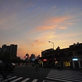写真: 夕焼けの上海 (2)