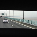 杭州湾大橋　ずっと先まで見える橋