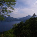 写真: 中禅寺湖