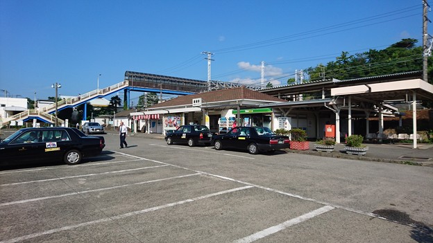 写真: 真鶴駅