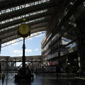 写真: ＪＲ大阪駅　時空の広場