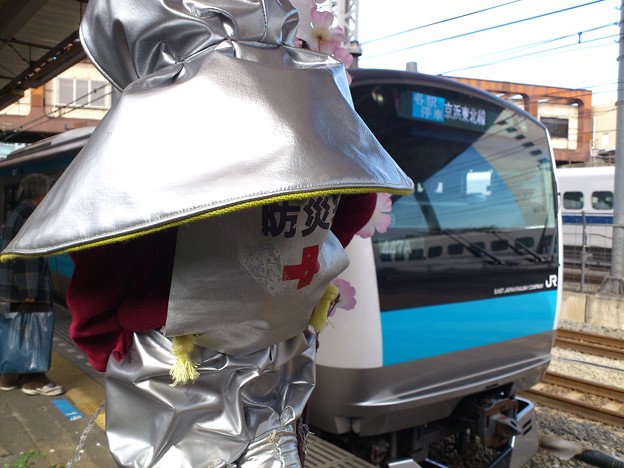 写真: 浜松町の小便小僧　頑張れ東日本