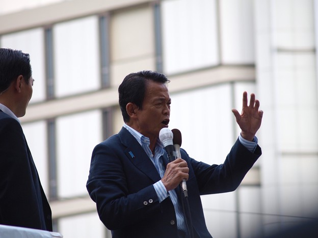 8月2日名古屋・栄の麻生太郎総理大臣街頭演説の風景その６