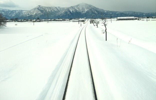 写真: 雪国ローカル線16