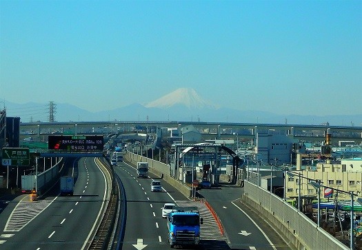 写真: 東北新幹線からの富士山