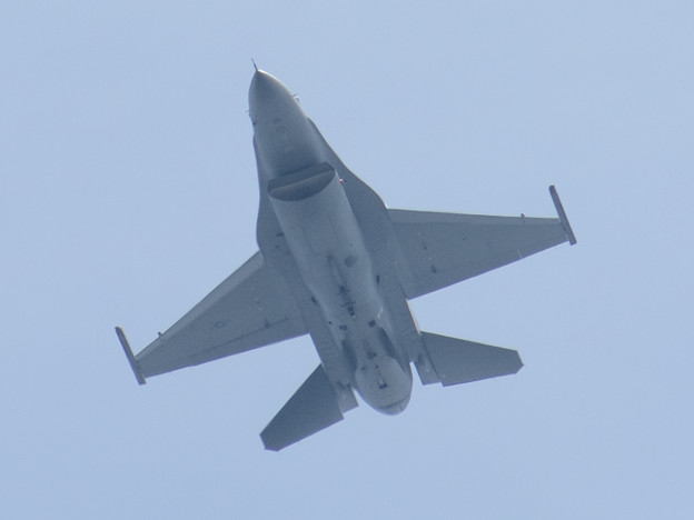 防府基地航空祭　F-16機動飛行