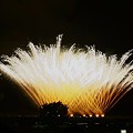 夜空に大きな光の噴水！　北國大花火　川北大会　２００９年