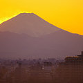 写真: 黄昏れる富士山