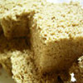 写真: 小麦粉不使用スポンジケーキ（ココア風味）