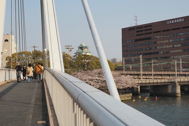 写真: 川崎橋と大阪城
