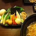 写真: KAMIOの野菜つけ麺。三宿ナウ。