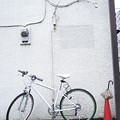 写真: 傘と自転車